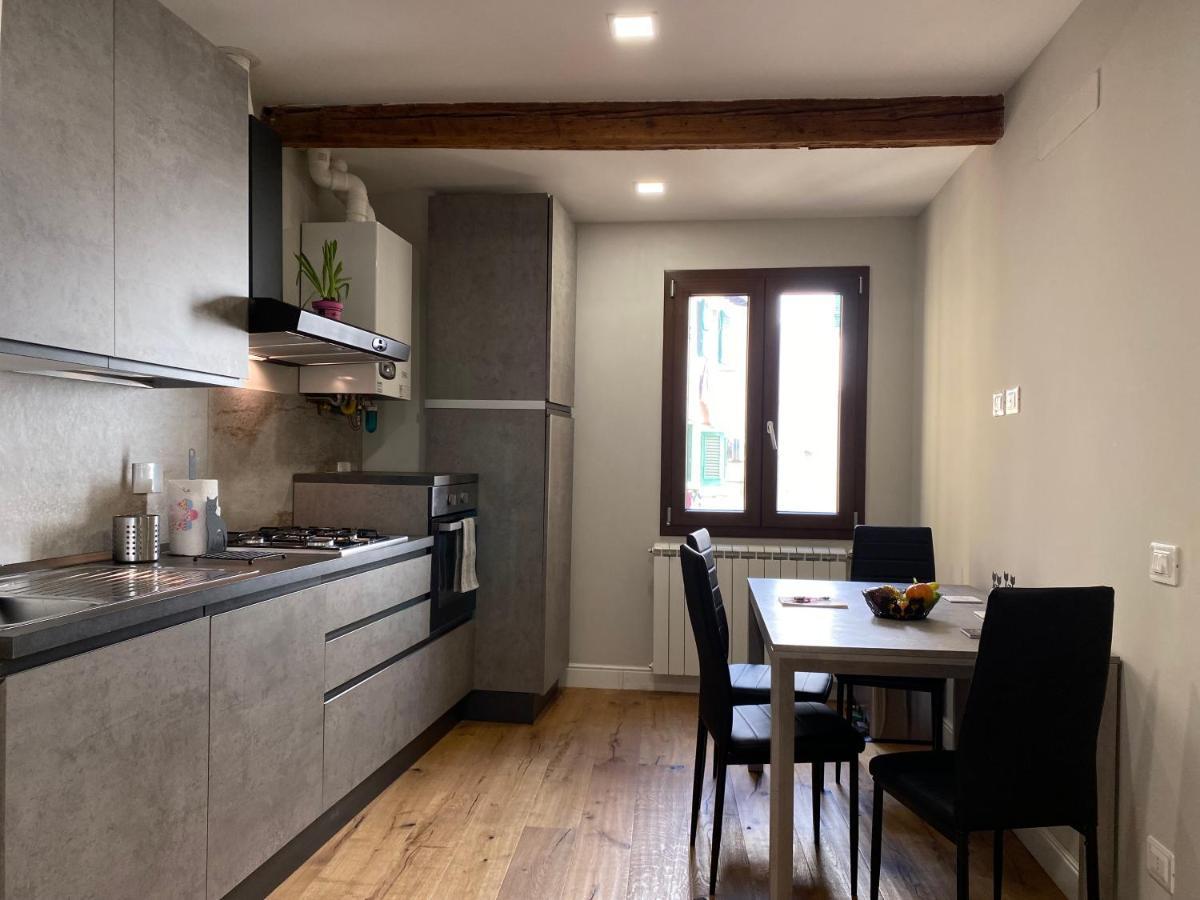 Appartement Lovely Flat Between Mercato Centrale And Duomo à Florence Extérieur photo