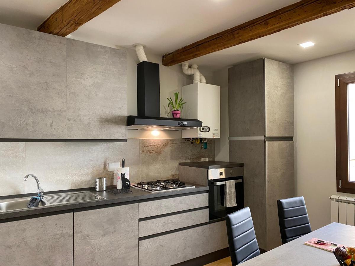 Appartement Lovely Flat Between Mercato Centrale And Duomo à Florence Extérieur photo